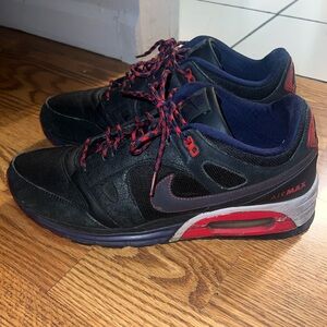 Nike Air Max Men's Black and Red Sneakers